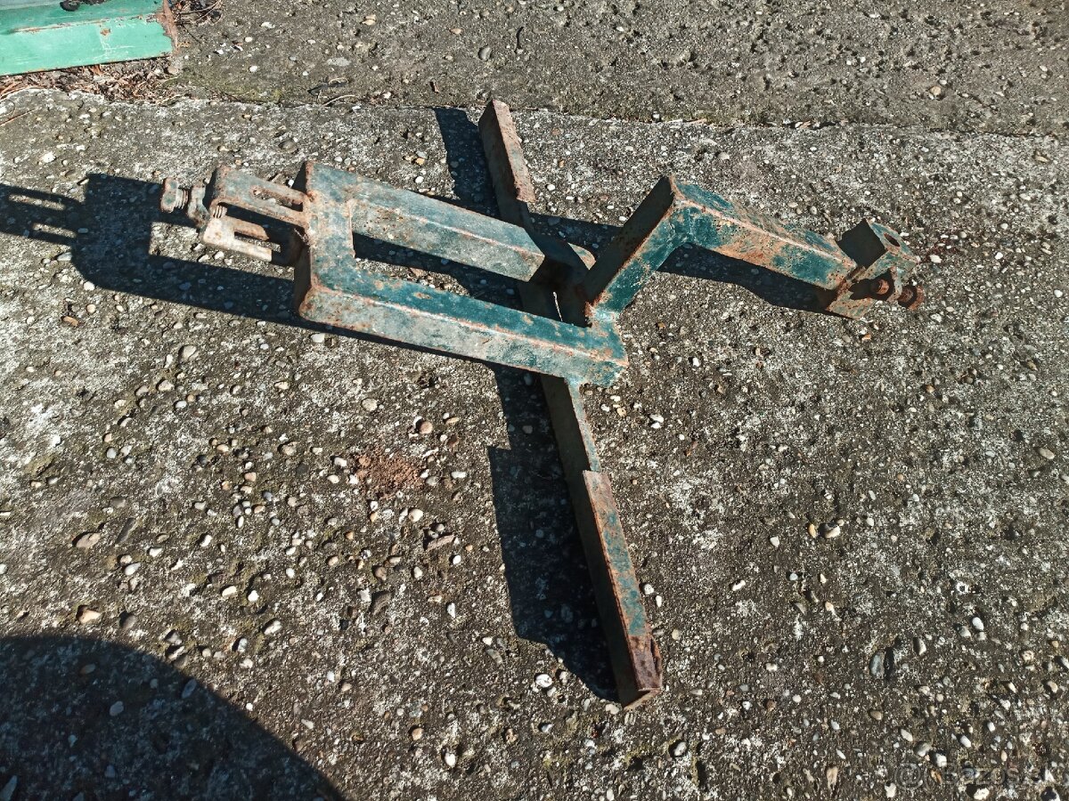 Nosic náradia, plecka, kypric Robi - 2