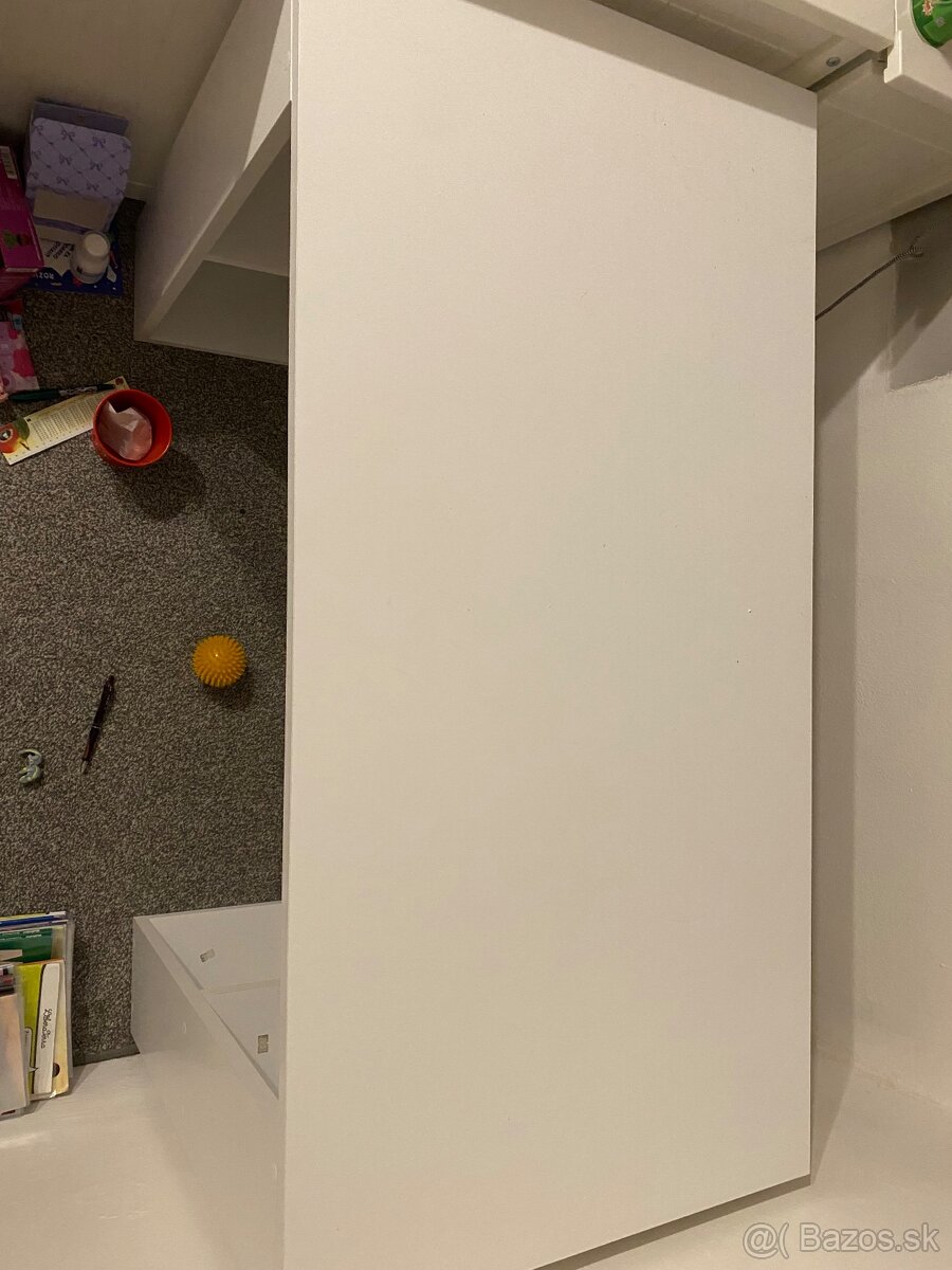 Predám stôl v stave ako nový - 2