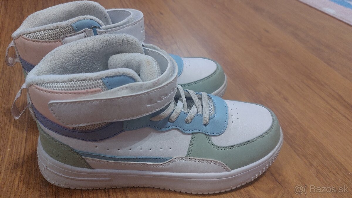 Predam tenisky Loap v.35 - 2