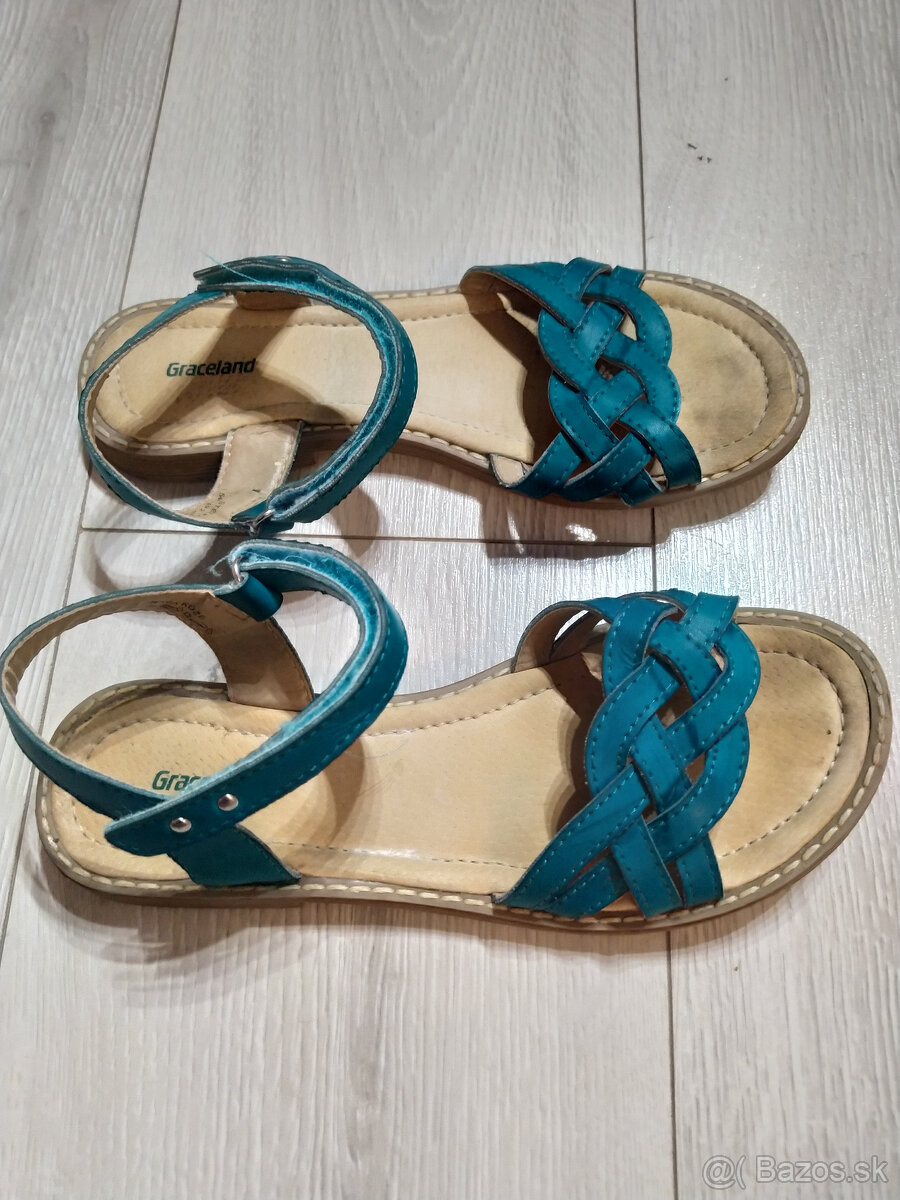 Sandále dievčenské veľ. 36 - 2