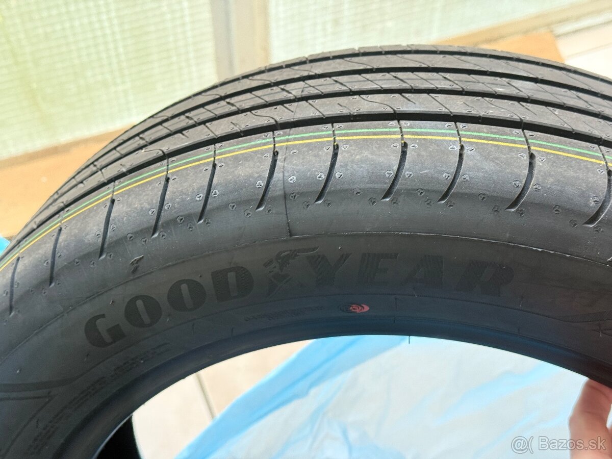 LETNÉ PNEUMATIKY Goodyear EfficientGrip Performance 2 - 2