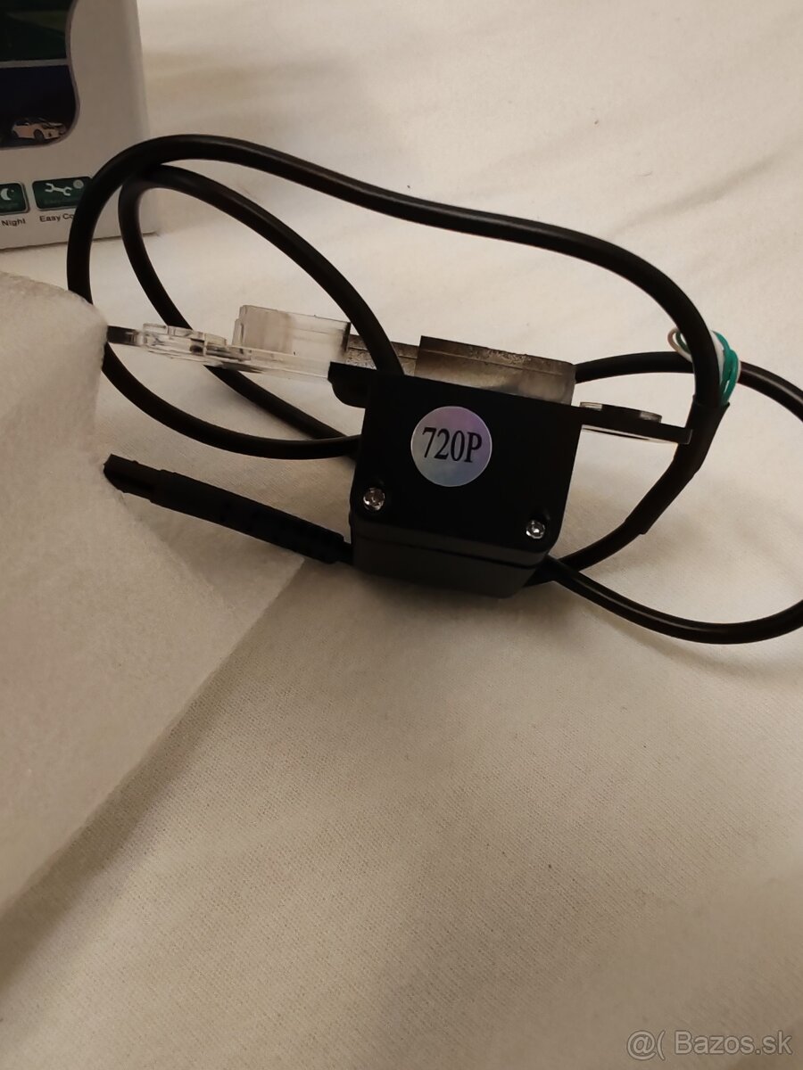 Nová Zadna cuvacia kamera Volvo - 2