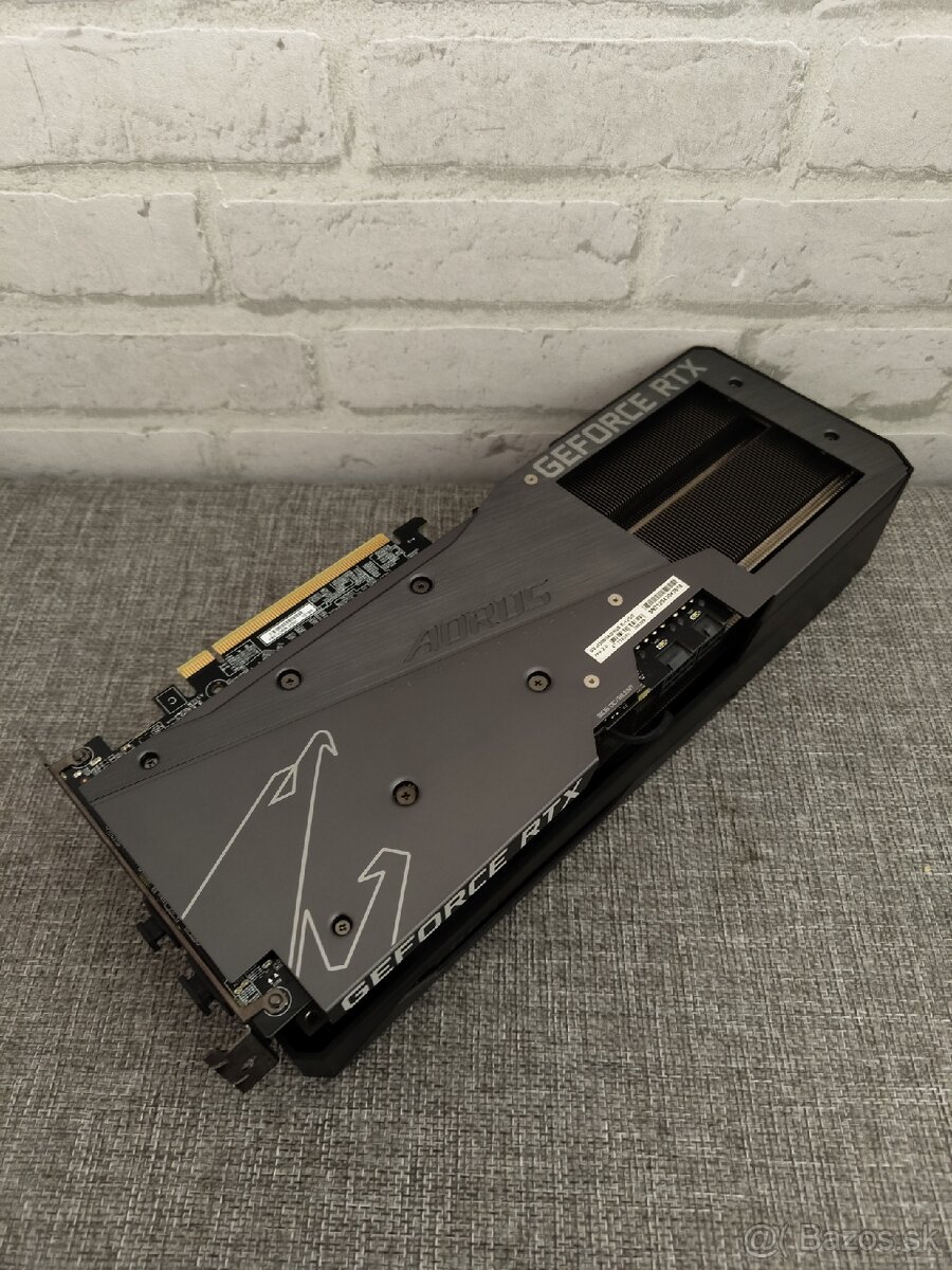 GIGABYTE AORUS RTX 3060 ELITE 12G - 2