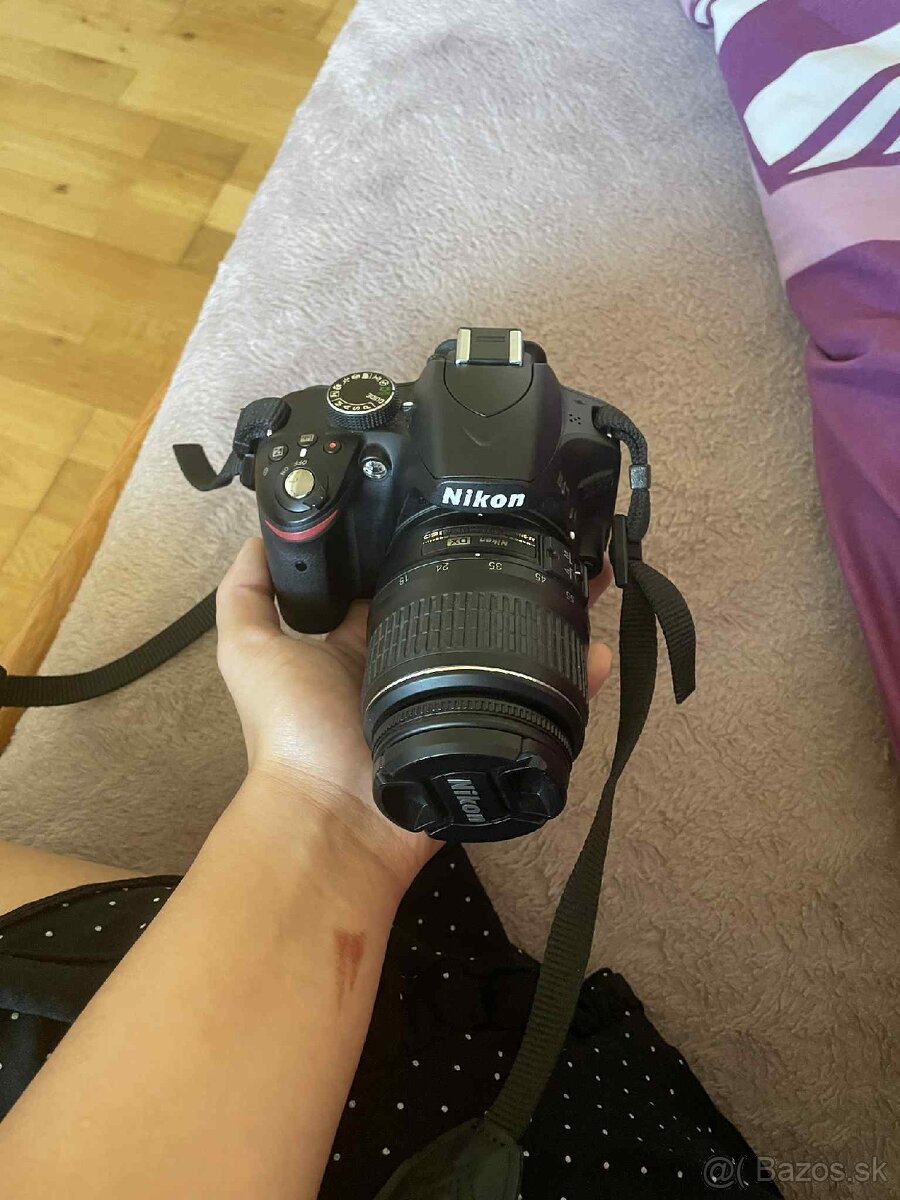 Predám Nikon D3200 - 2