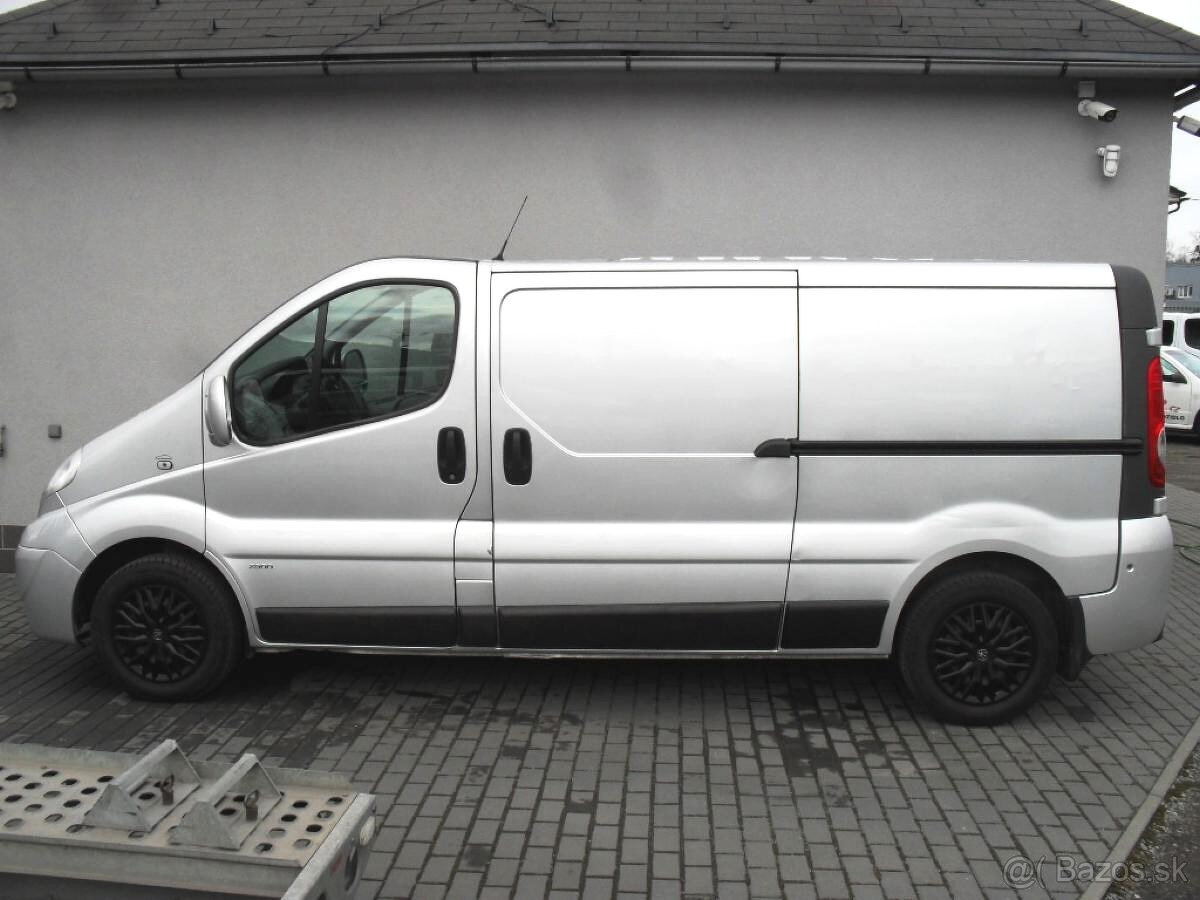 Opel Vivaro 2,0 CDTI 84kw L2 Long 2x šoup. bez DPH 157.000Kč - 2