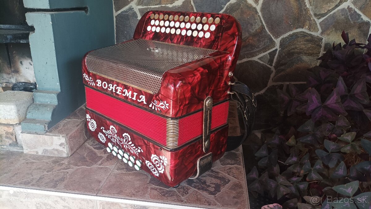 Harmonika-Heligonka.Delícia Favorit 2,Trojhlas. - 2