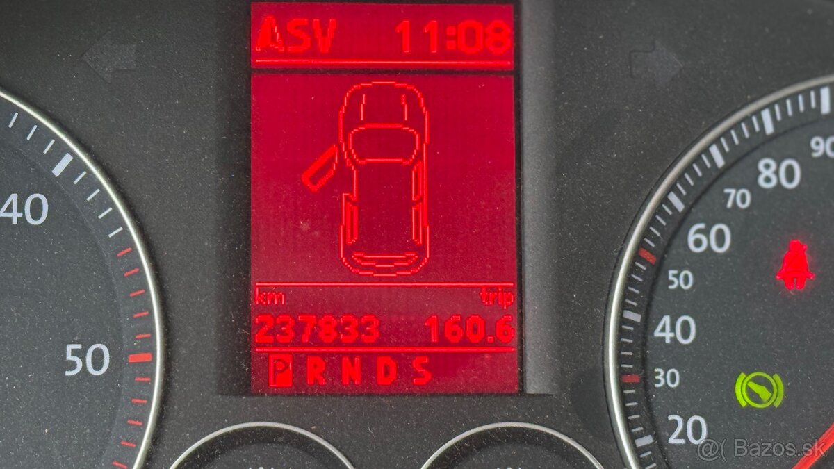 Predám VwTouran 2,0 TDI 103kw DSG 2007 - 2