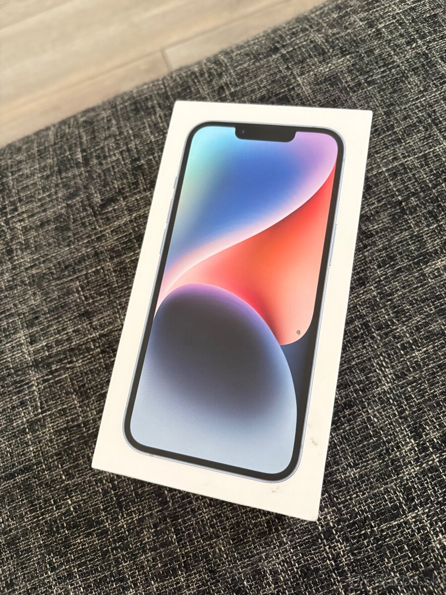 iPhone 14 modrý - 2