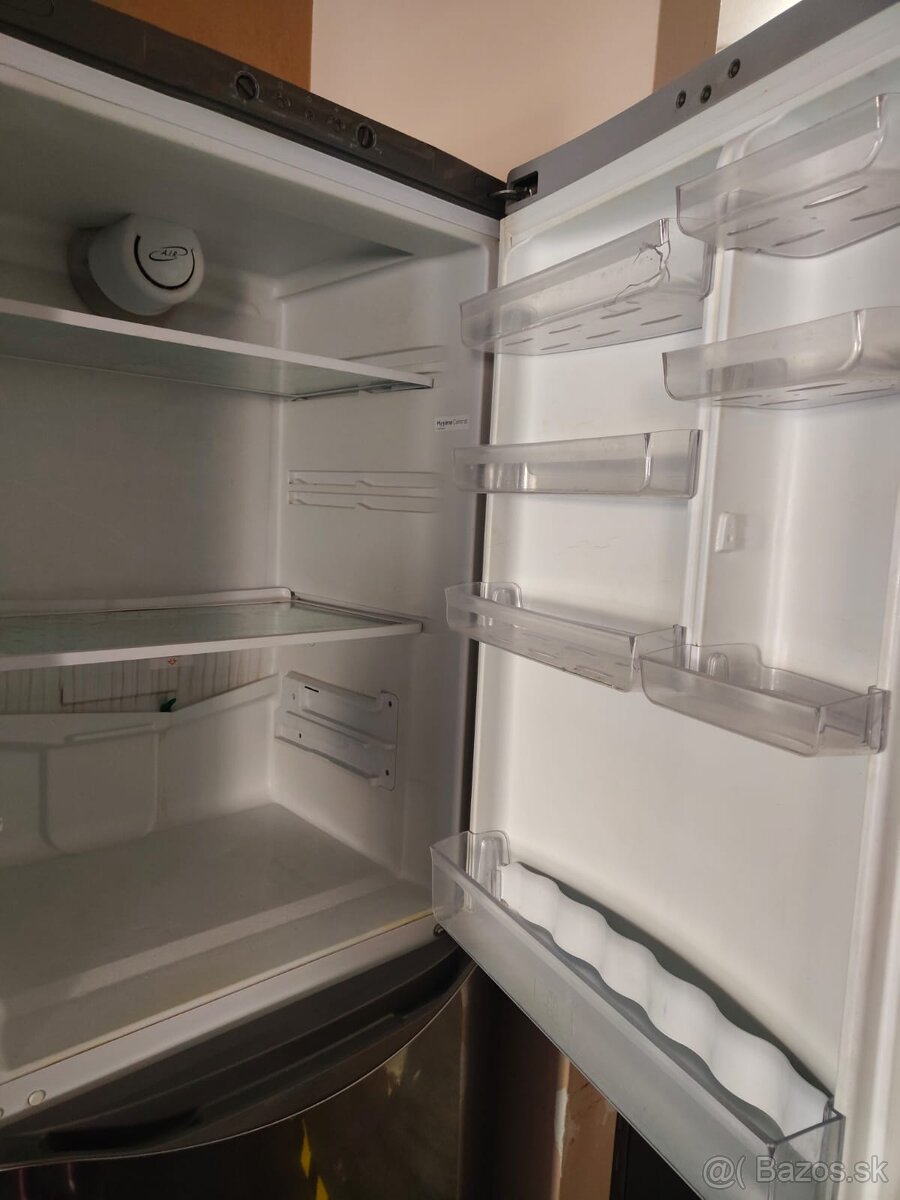 Chladnička Ariston - 2