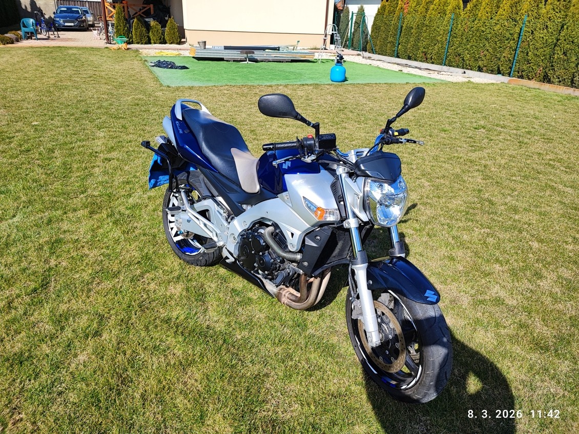 Predám Suzuki GSR 600 - 2