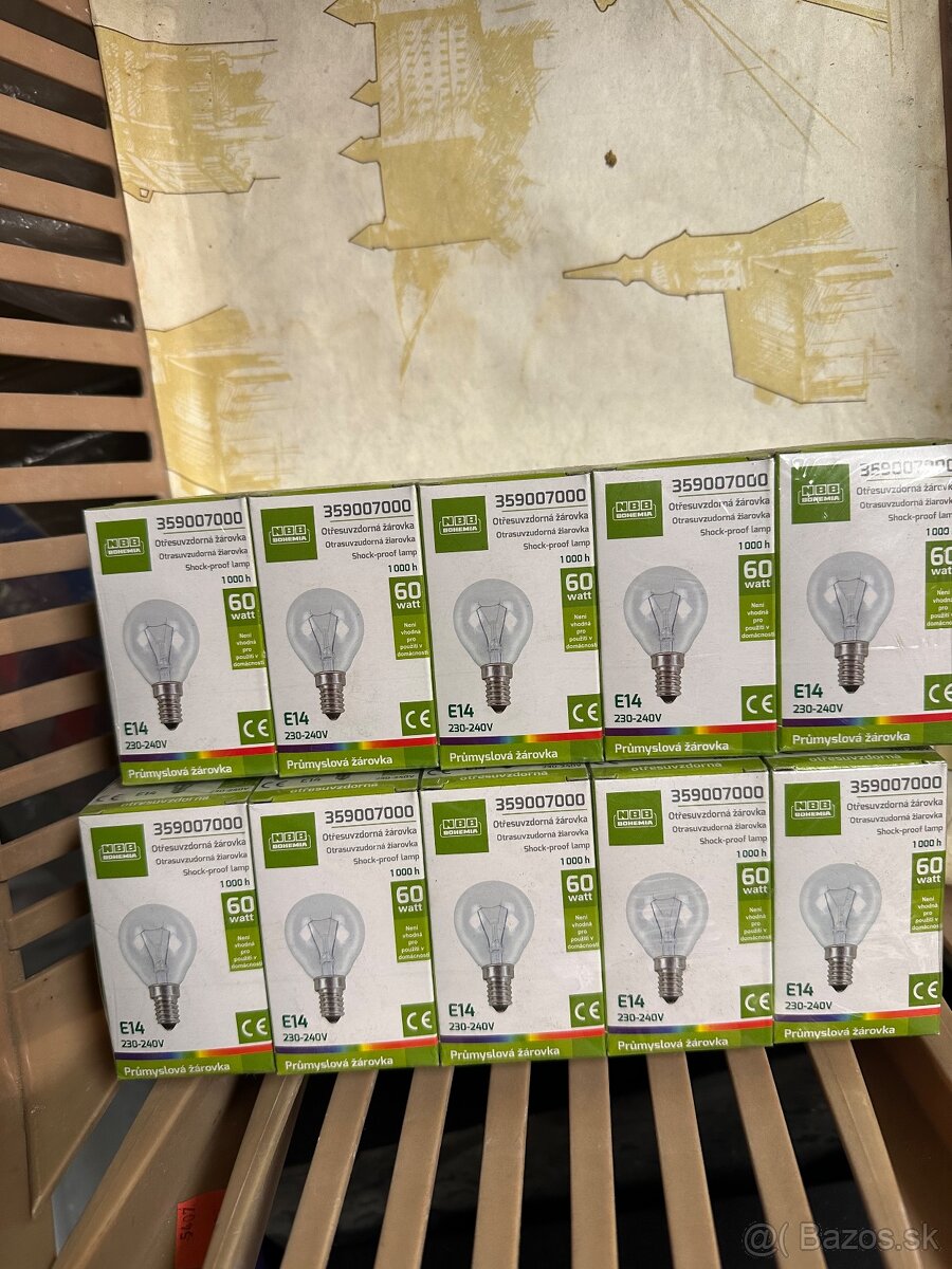 Žiarovky 60W klasické E14 malý závit - 2