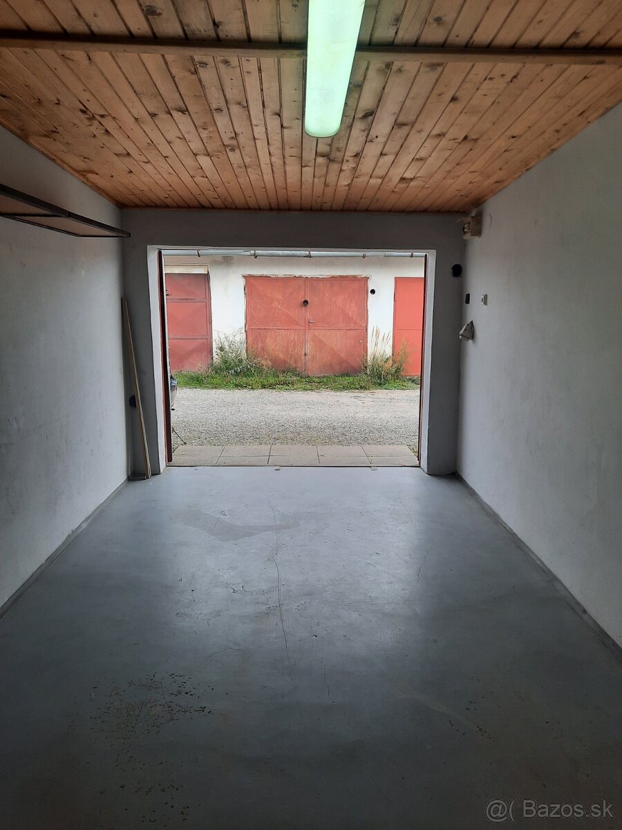 Garáž - 2