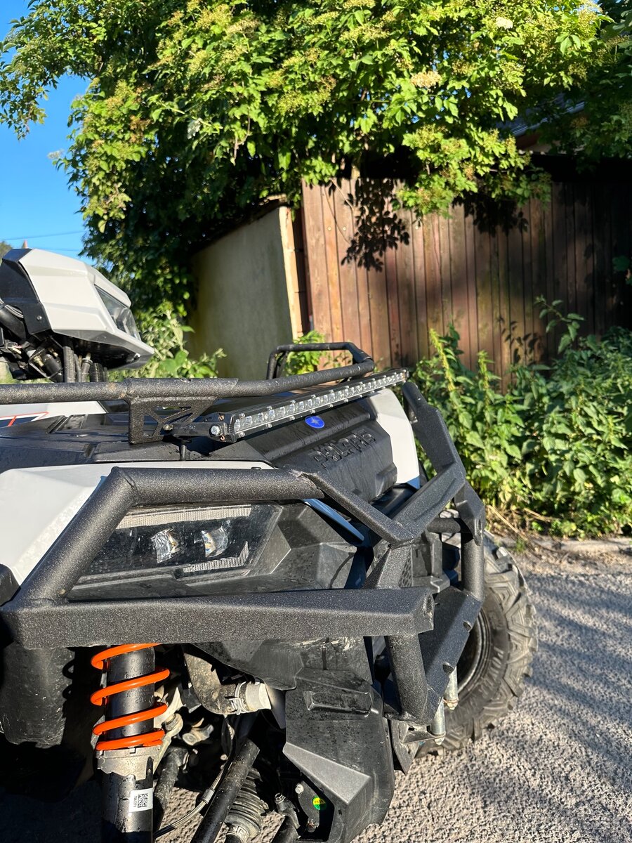 Polaris Sportsman 1000 XP S 2021 + výbava + nájazdy