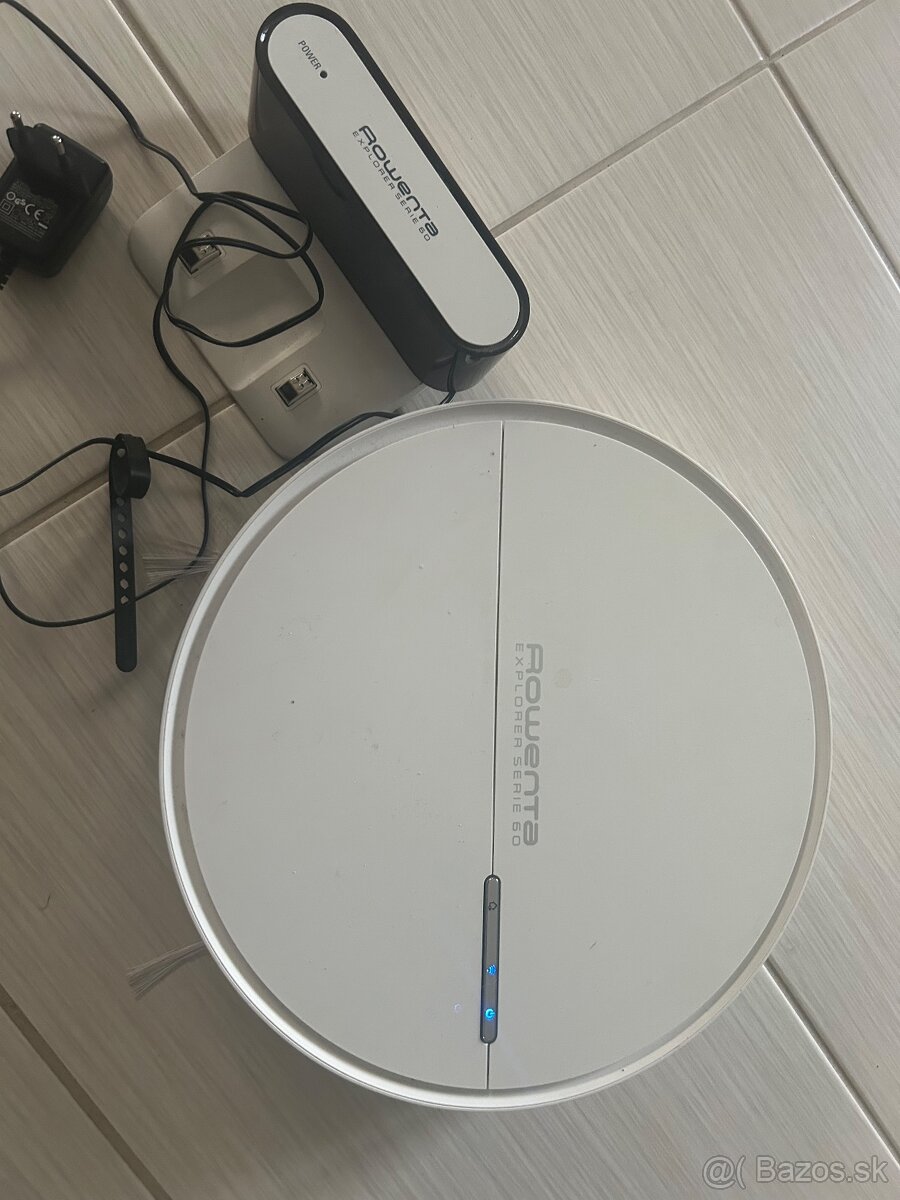 Predám roboticky vysávač Roventa - 2