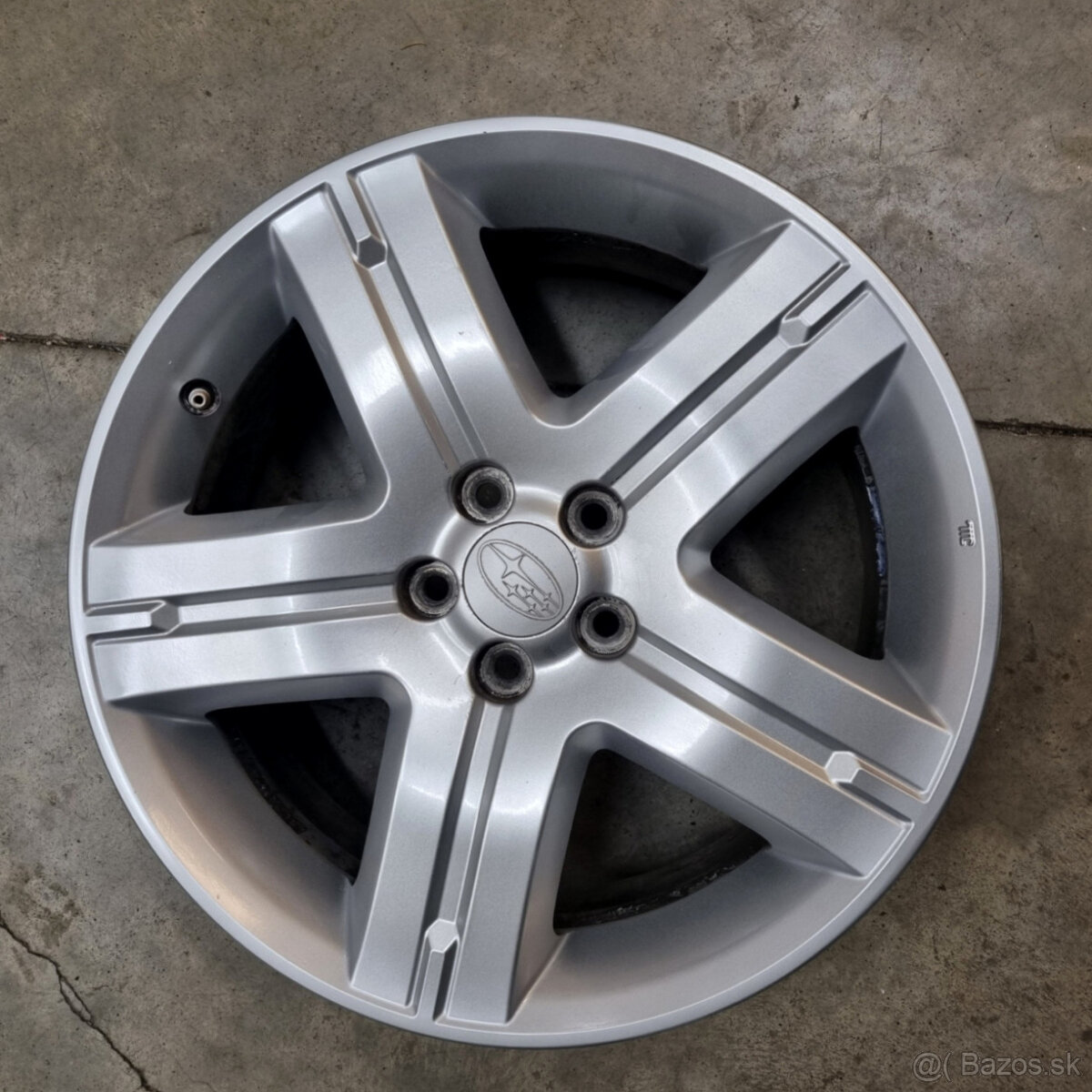Hliníkové Subaru disky 5x108 R17 7J ET48 - 2