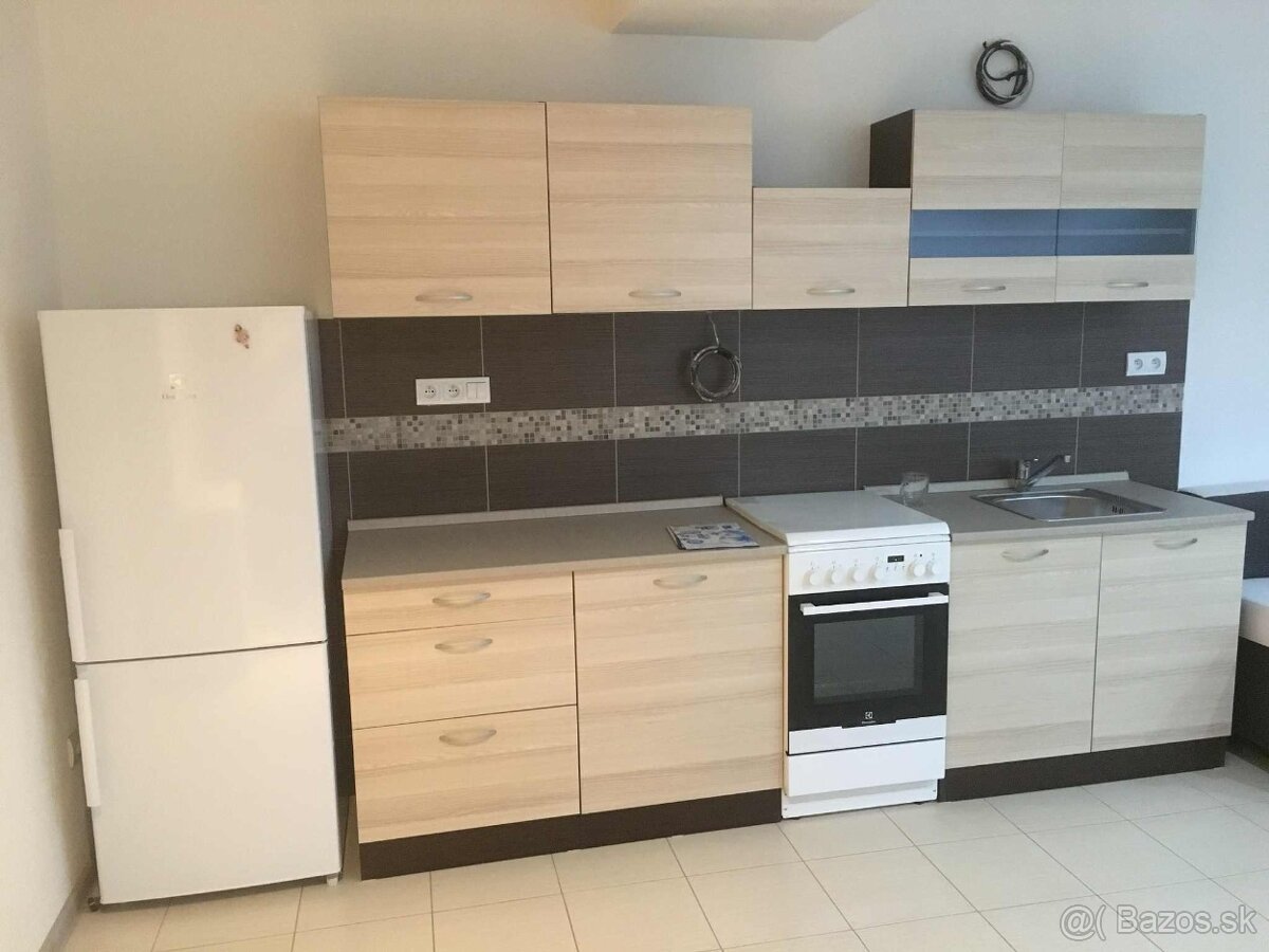 Predaj 2,5 izbový byt - 2