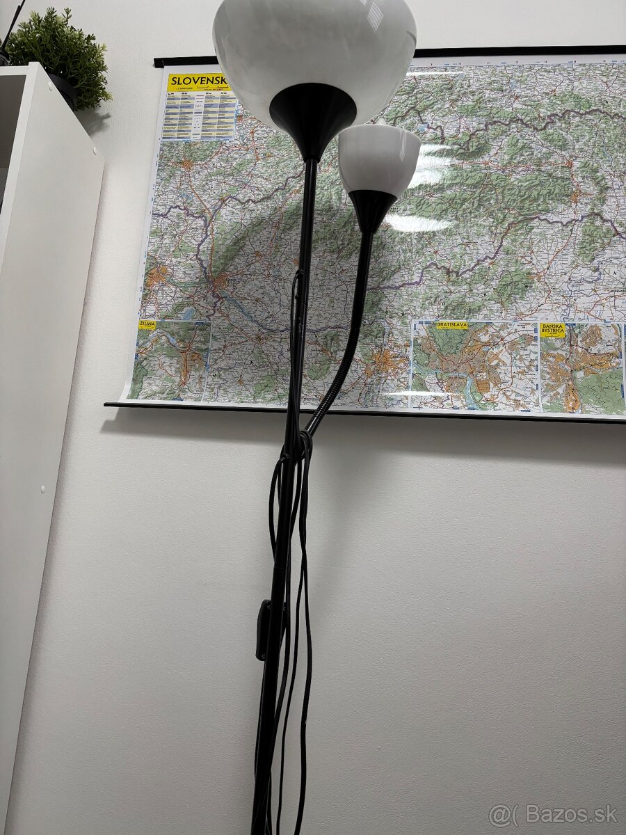 Predám samostatne stojacu lampu - 2