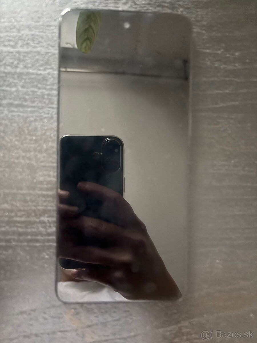 Mobil Motorola e32 - 2