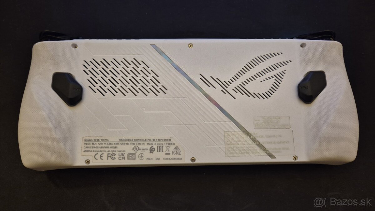 ASUS ROG Ally Z1 Extreme - 2