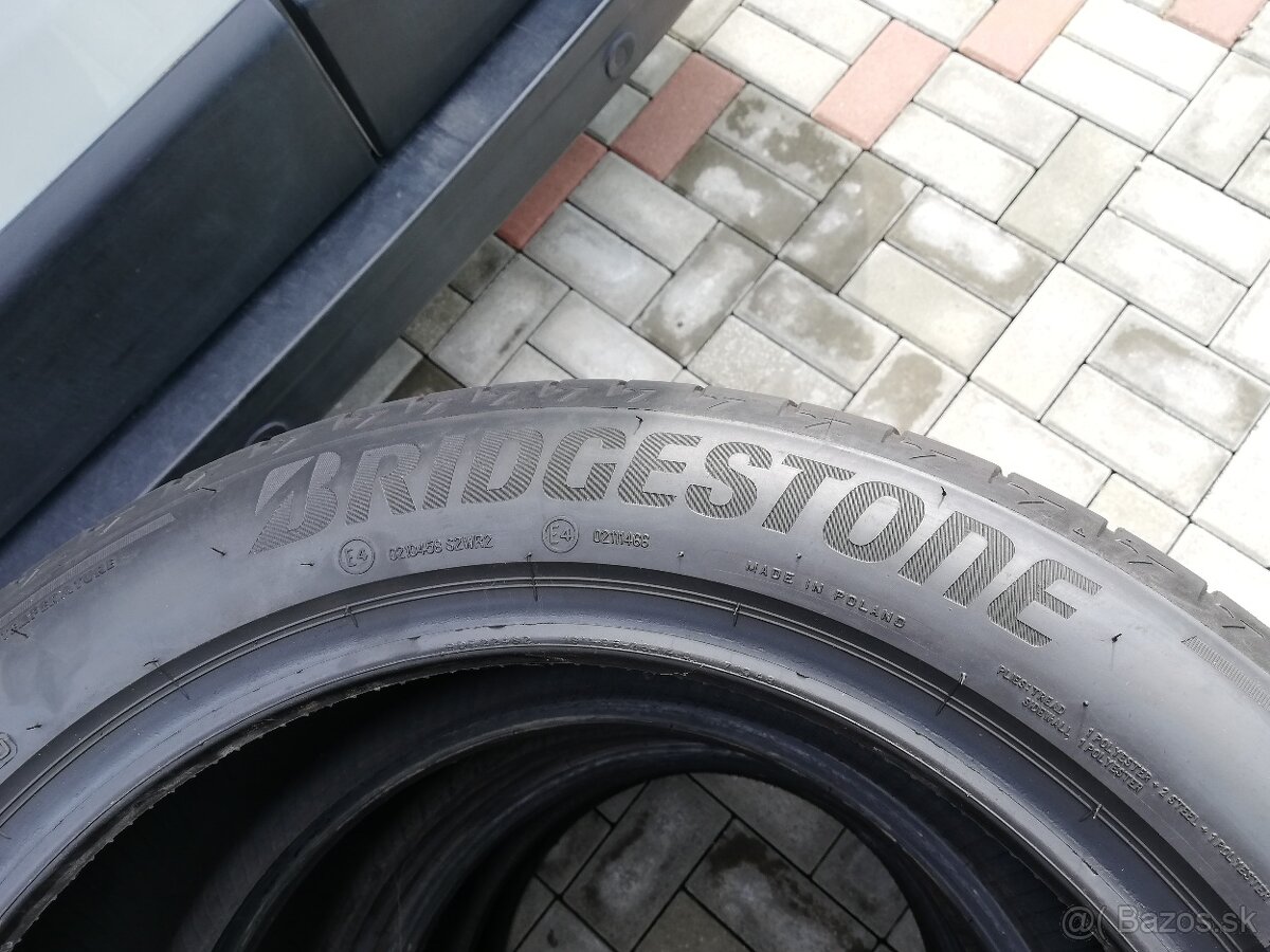 Bridgeston 215/55 R18 letné - 2