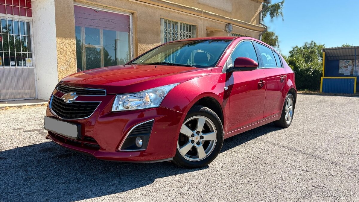 Chevrolet Cruze 1.8 16v LT + LPG - - 2