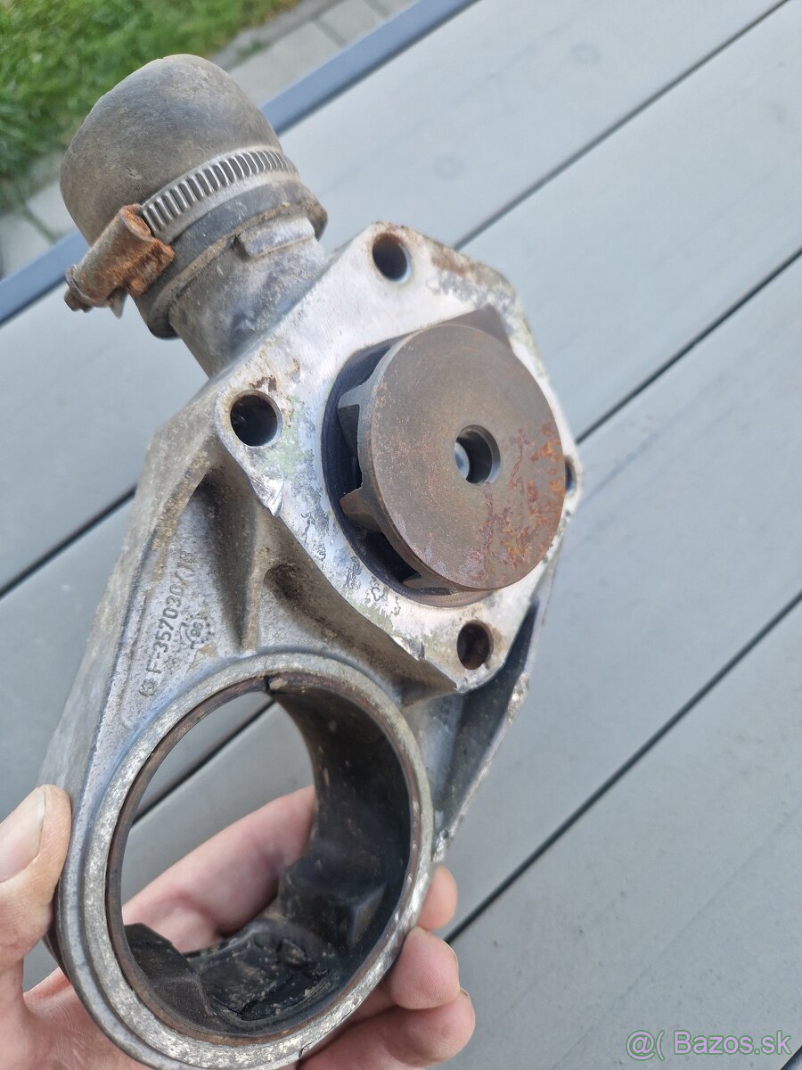 Predam vodnú pumpu felicia - 2