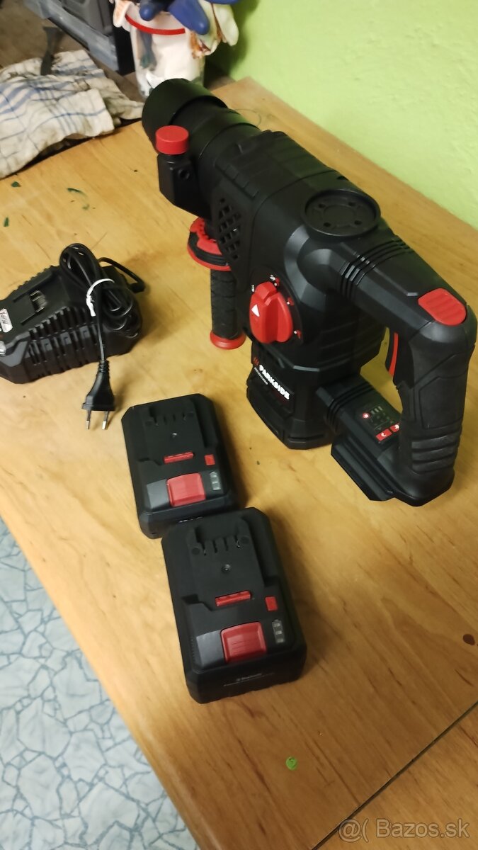 Predám akú búracie kladivo - 2