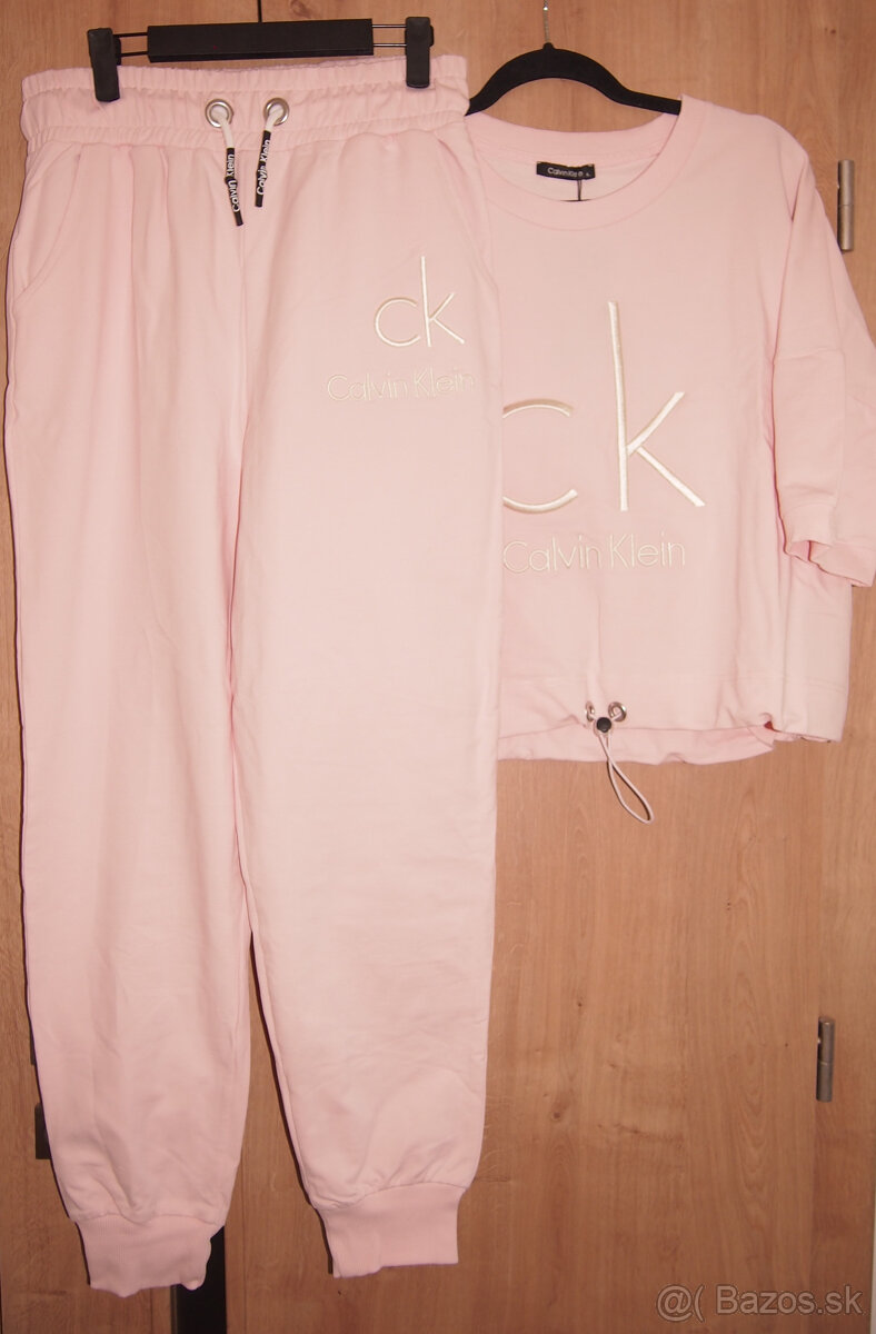 Calvin Klein dámska teplaková súprava - 2