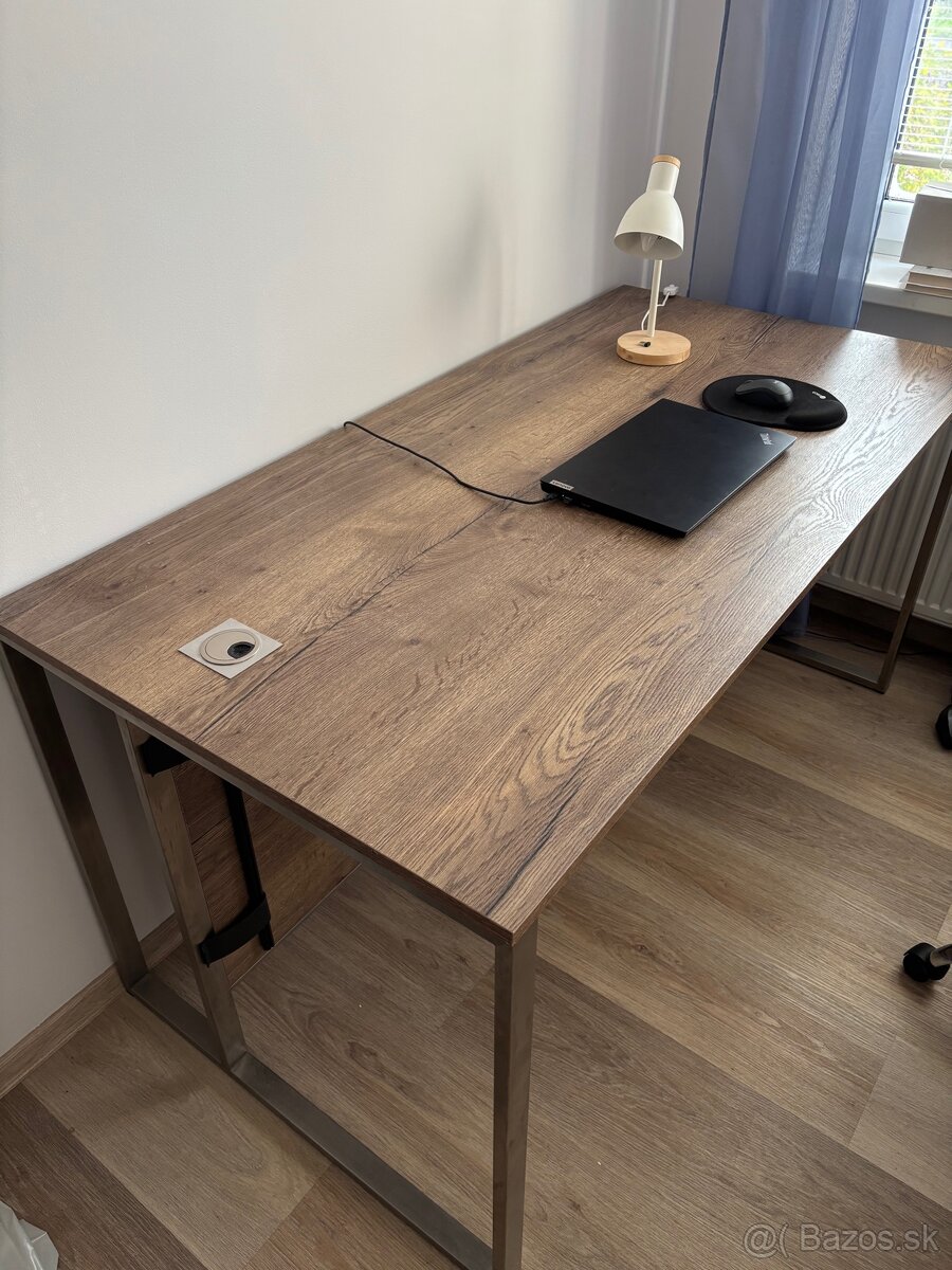Kancelársky stôl - 2