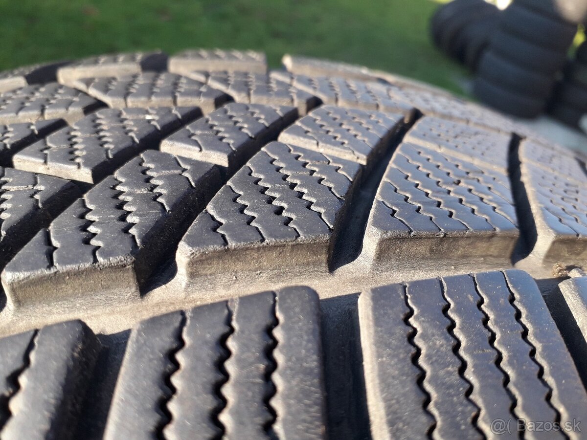 225/45 r18 zimne pneumatiky - 2