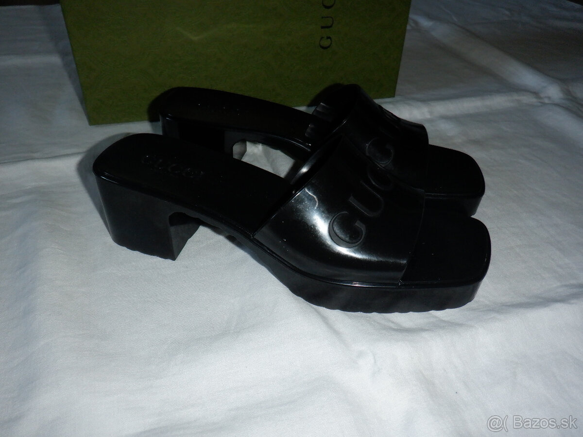 Pekné šlapky Gucci - 2