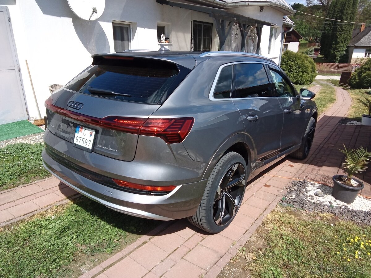 Audi Q8 E-Tron Quattro 230kw r.v.2020 - 2