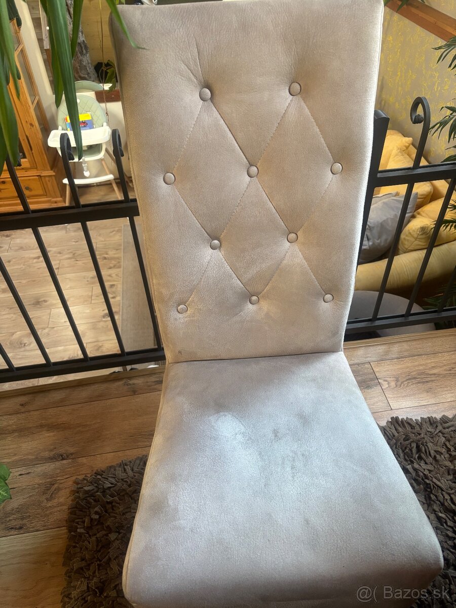 Dizajnove stolicky - 2