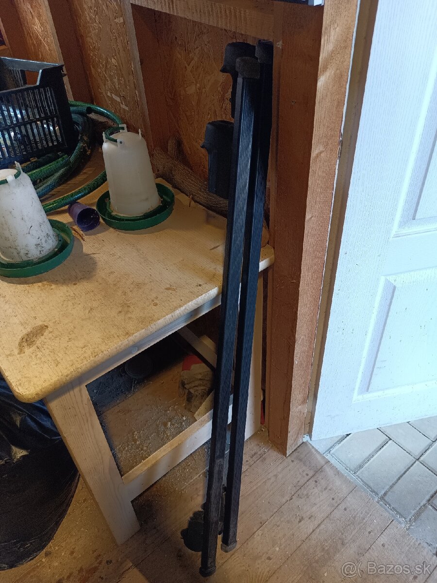 Predam priecne nosice na auto (boli na Passat B7) - 2