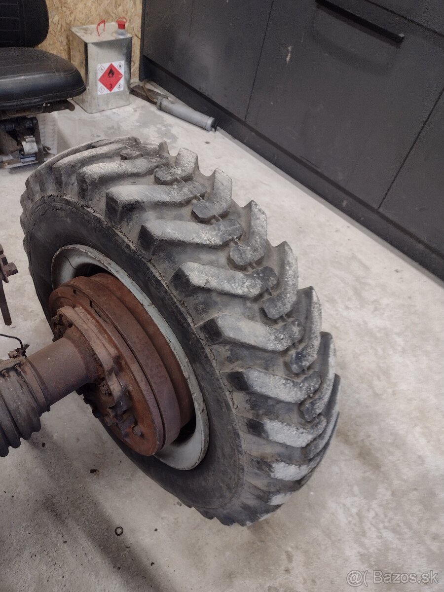 Tatra 805 disky+ pneu 7.50 R16 - 2