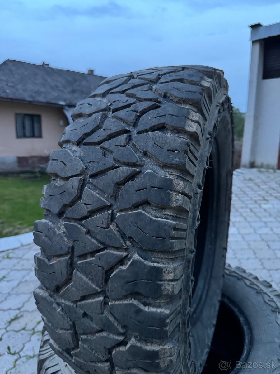 Offroad pneu 245/75 R16