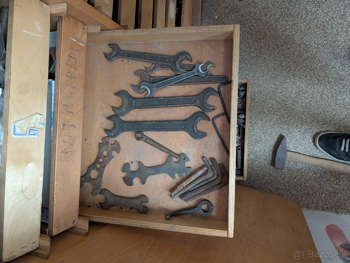 Hasáky a kľúče - 2