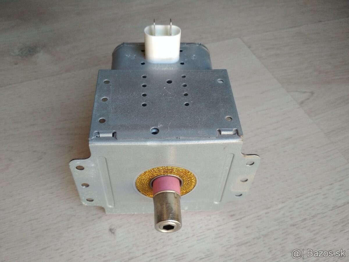 Magnetrony do mikrovlnky 700W - 2