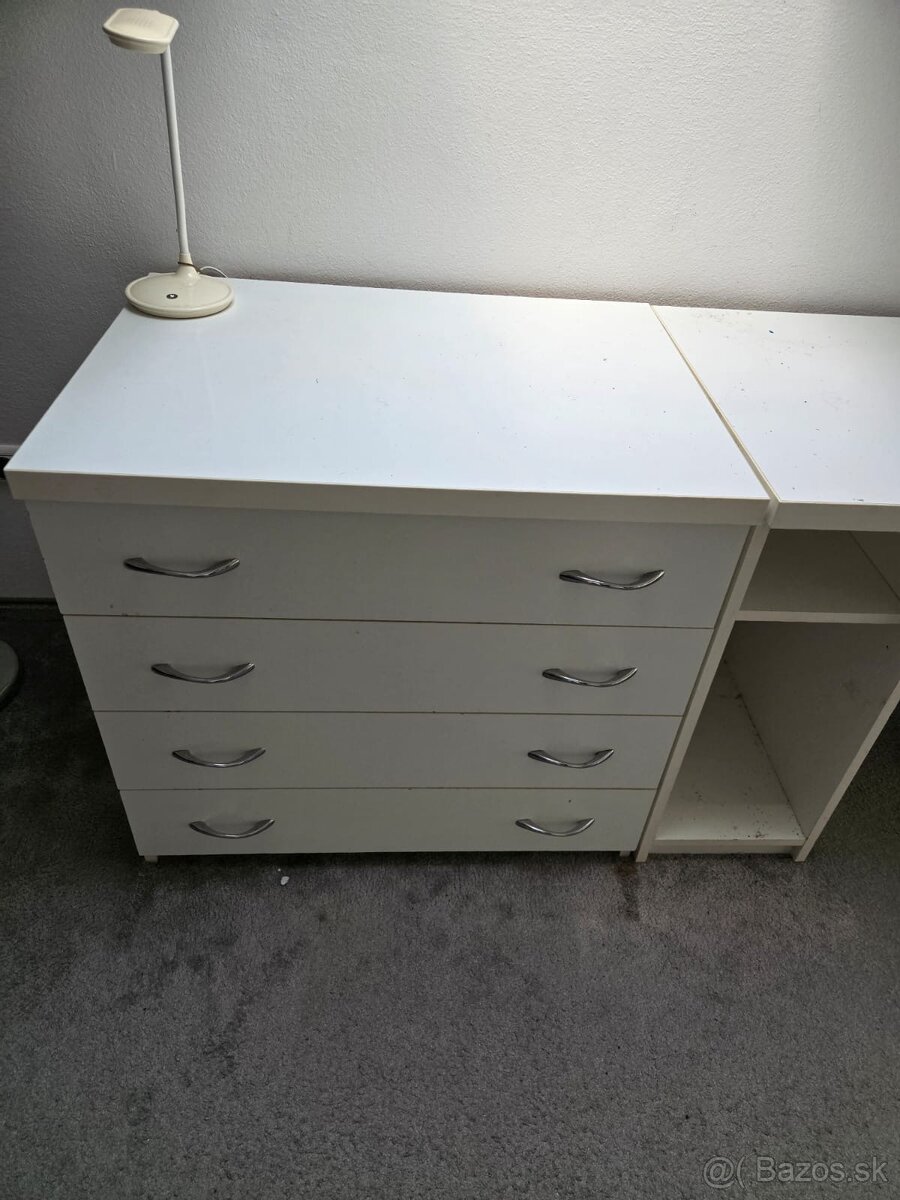 Stoly a stolička - 2