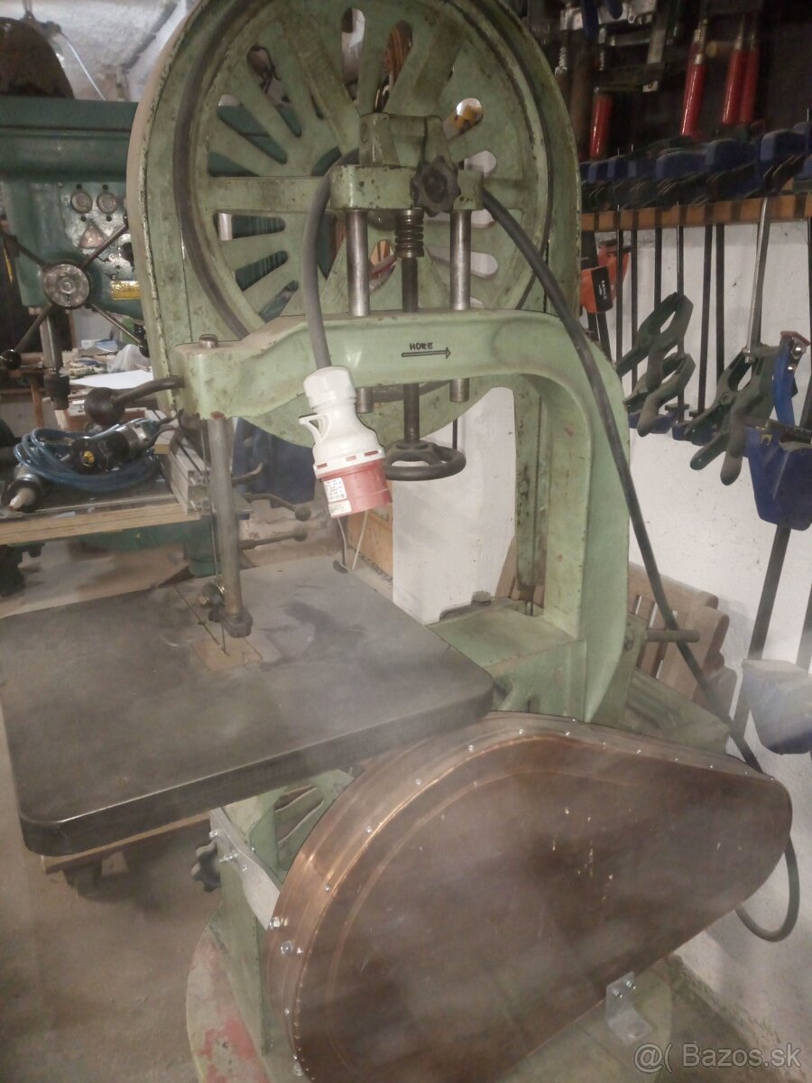 Predám pásovú pilu Jesan Jeseník - 2