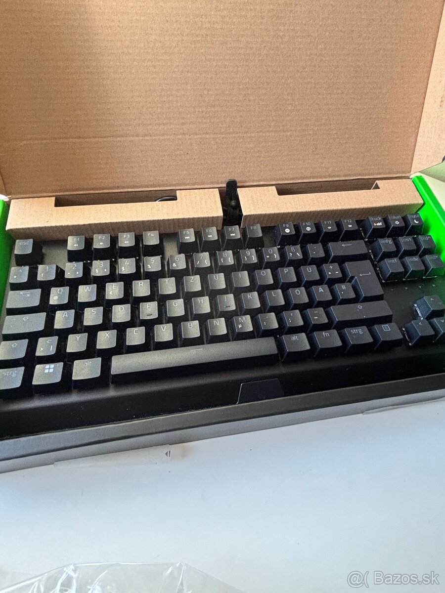 Razer Blackwidow V3 Tenkeyless, herná klávesnica - 2