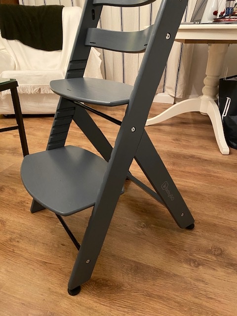 Rastúca detská drevená stolička - 2