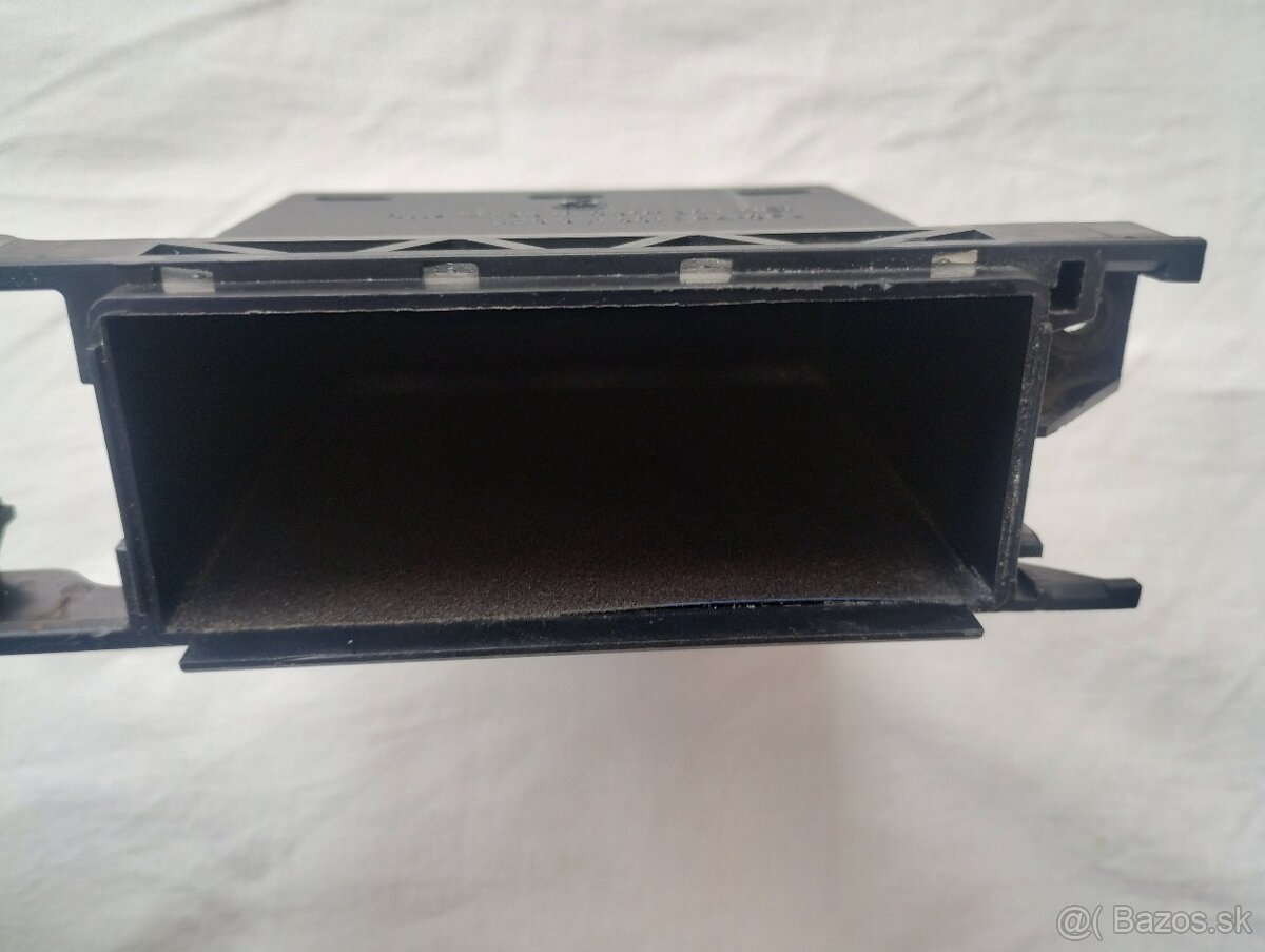 Držiak-lišta vypínačov Audi A6(100) c4 - 2