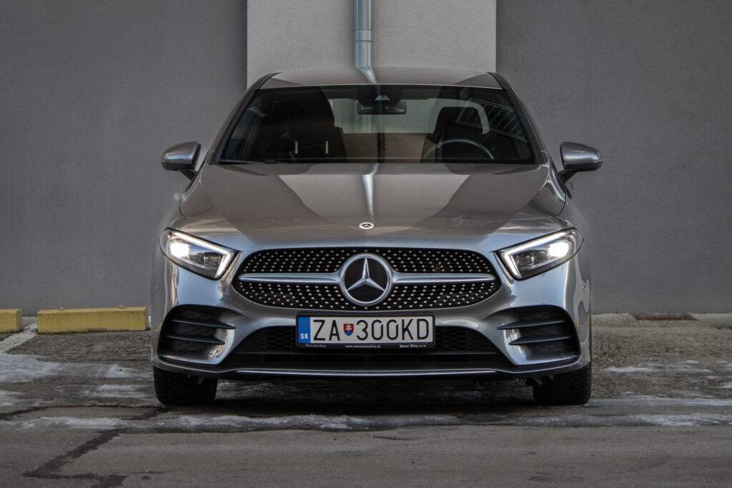 Mercedes-Benz A trieda 250e - 2