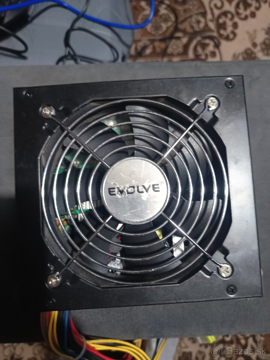 Predám Základnú dosku Asus p8h61-M - 2