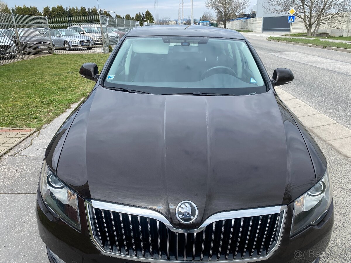 Škoda Superb 1.6 TDI CR DPF Ambition - 2