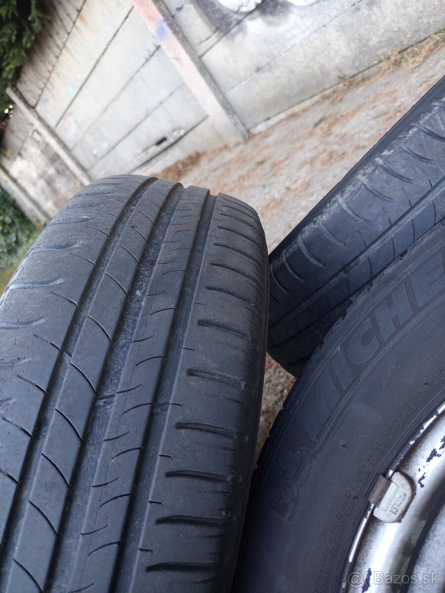 Pneu 195/65R15 + disky - 2