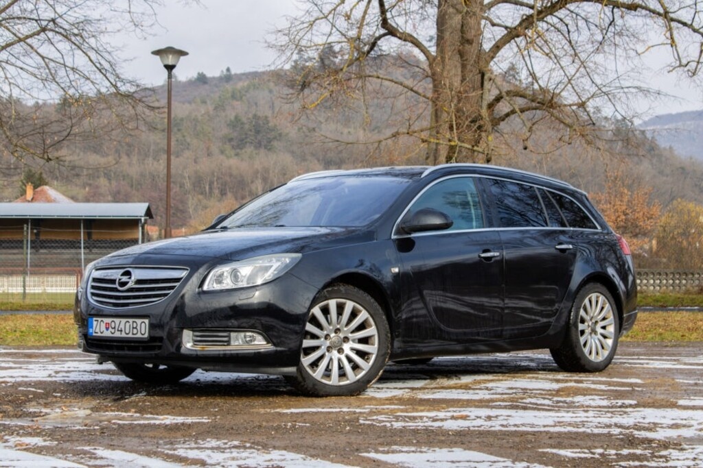 Opel Insignia ST 2.0 CDTI - 2