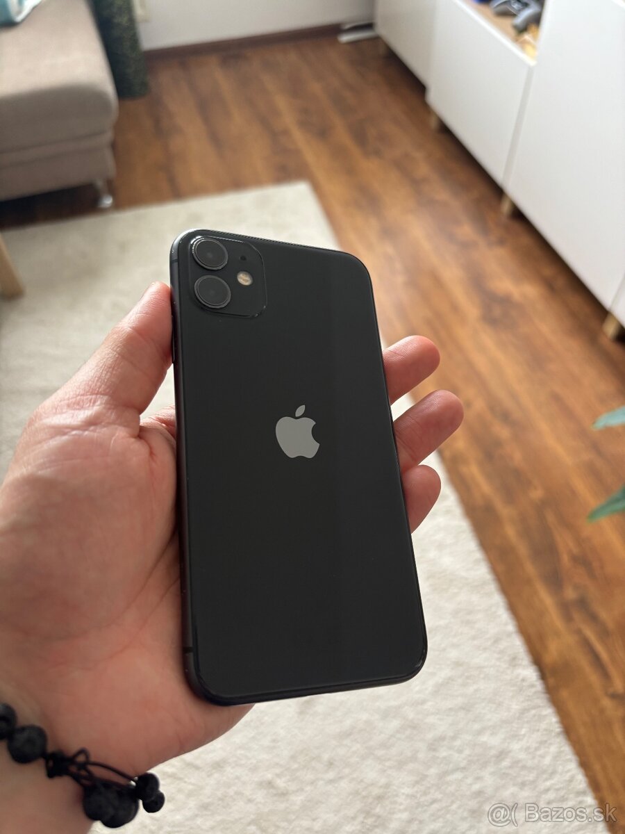 iphone 11. - 2