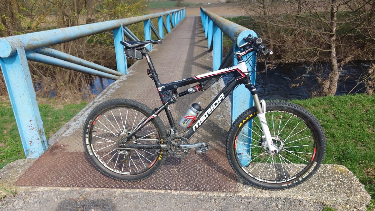 Predám karbónový bicykel Merida - 2